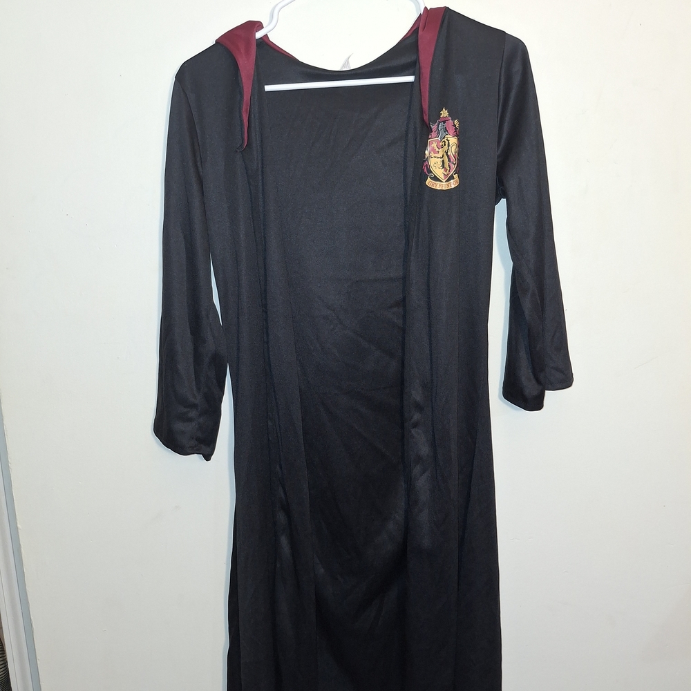 Warner Bros. Black and Red Harry Potter Robe